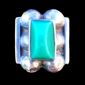 Vintage sterling silver ring made in Mexico green stone size 7  Fine Jew…